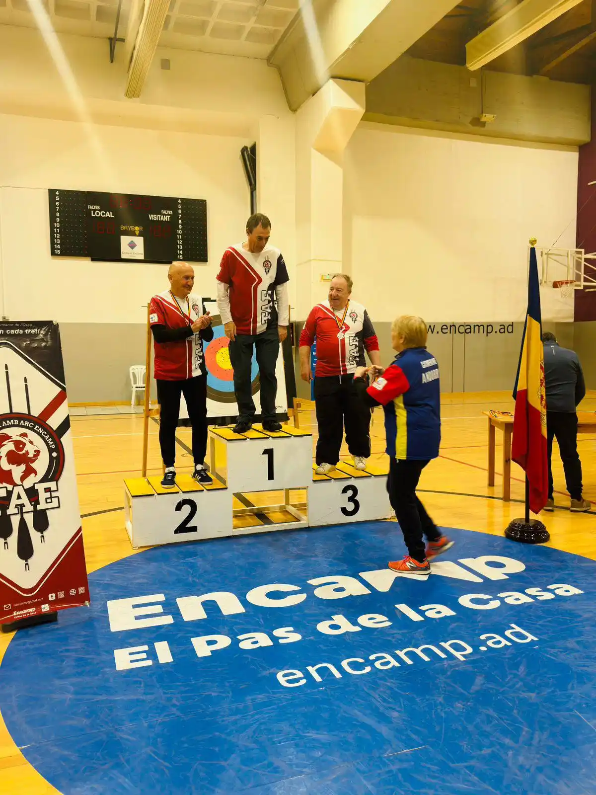 podio de categoria masculina senior